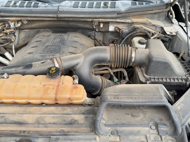 2016-ford-f150-image-23