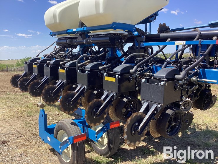 2023-kinze-3505-image-18
