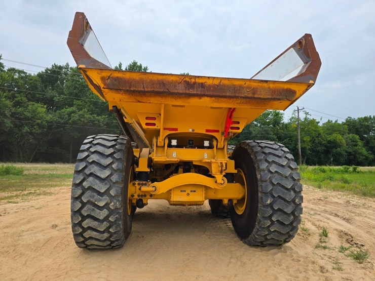 2018-deere-460e-image-25