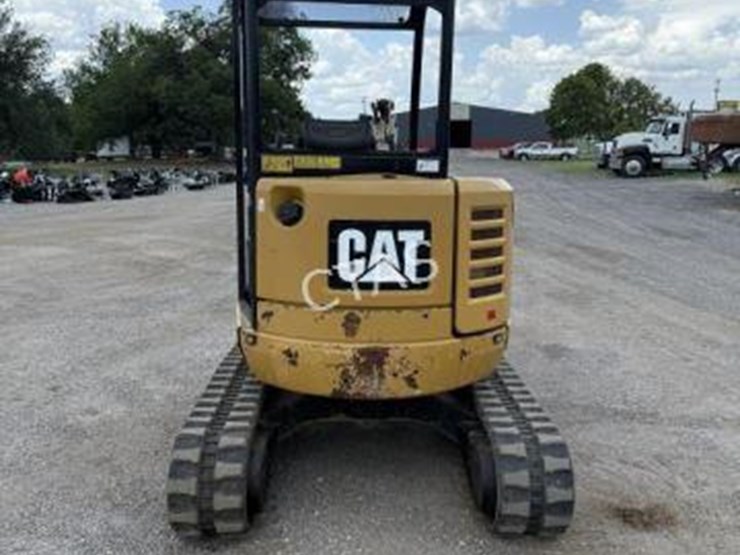 caterpillar-302.7d-image-4