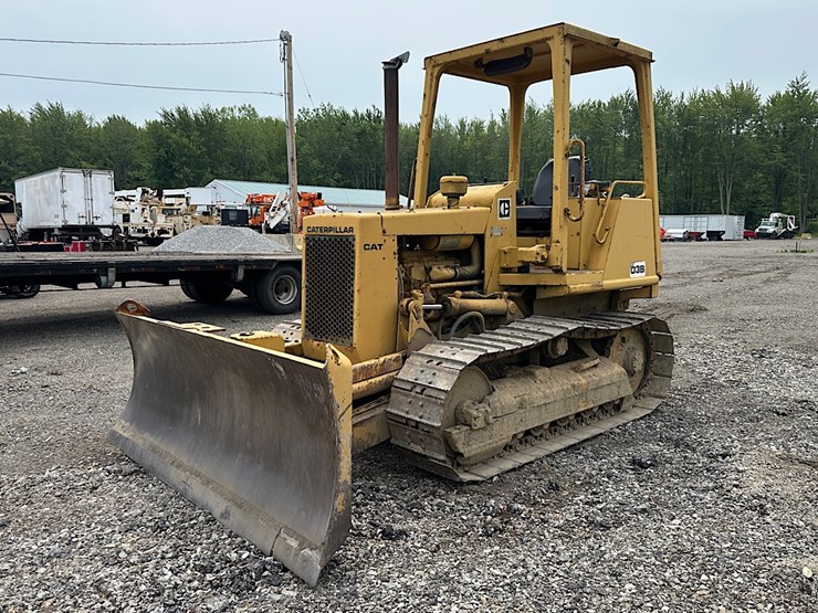 caterpillar-d3b-image-1