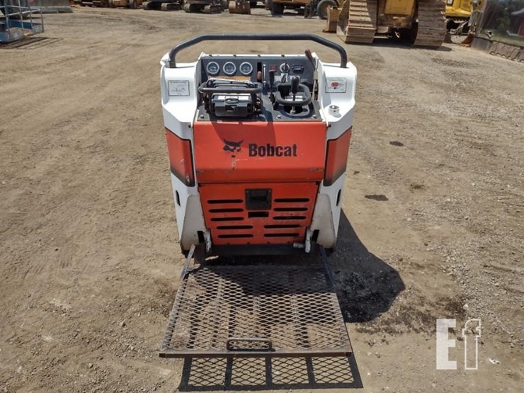 2015-bobcat-mt55-image-4