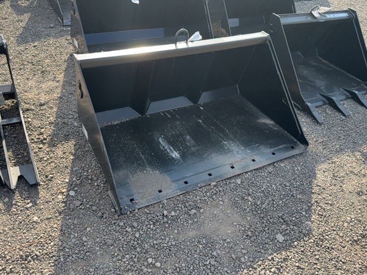 #2077-•-blue-diamond-48"-mini-skid-steer-smooth-bucket-image-1