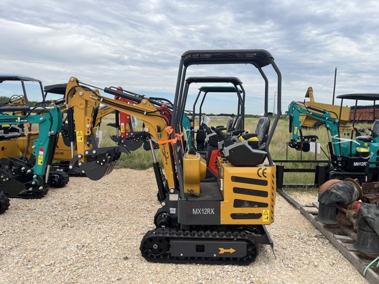 cfg-mx12rx-mini-excavator-image-2