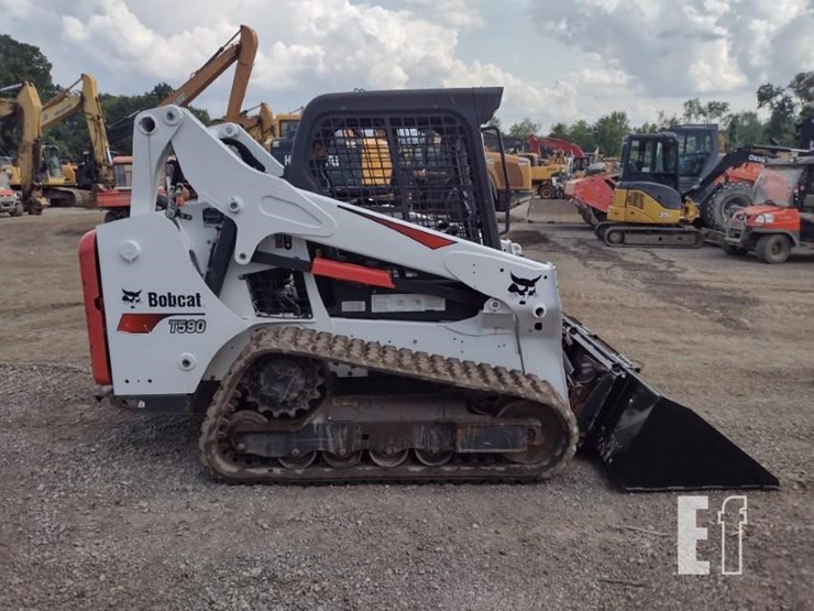 2018-bobcat-t590-image-3