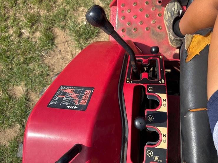 mahindra-2816-image-30