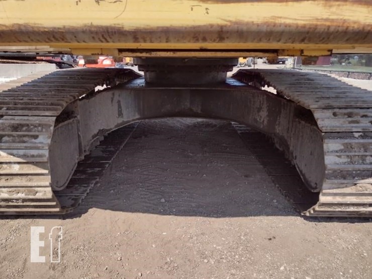 2012-komatsu-pc200-image-44