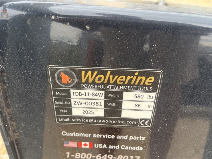 wolverine-84"-ss-track-bucket-image-4