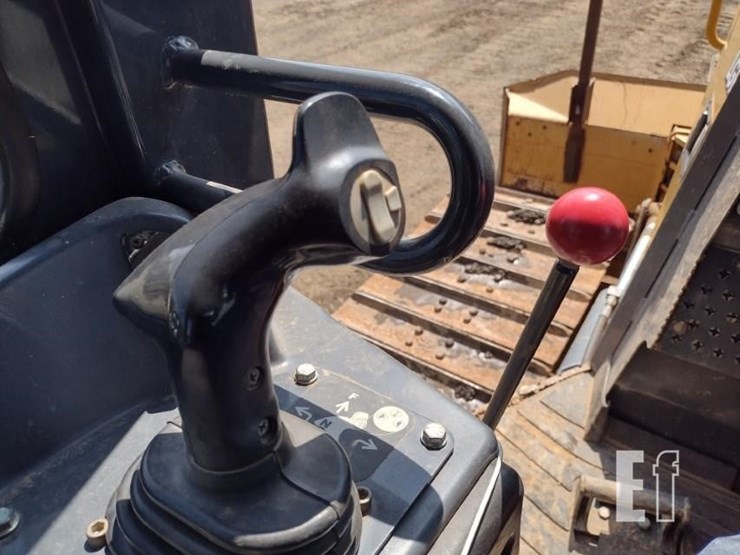 deere-650k-lgp-image-12