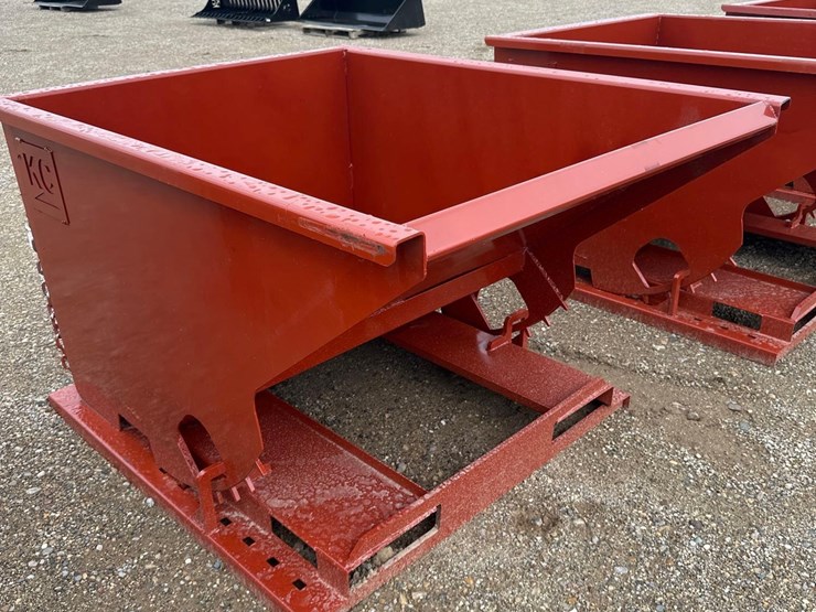 103----1.5-cy.-self-dumping-hopper-w/-fork-pockets-image-1