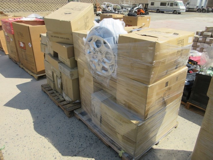 (2)-pallets-of-misc-automotive-wheel-covers-image-4
