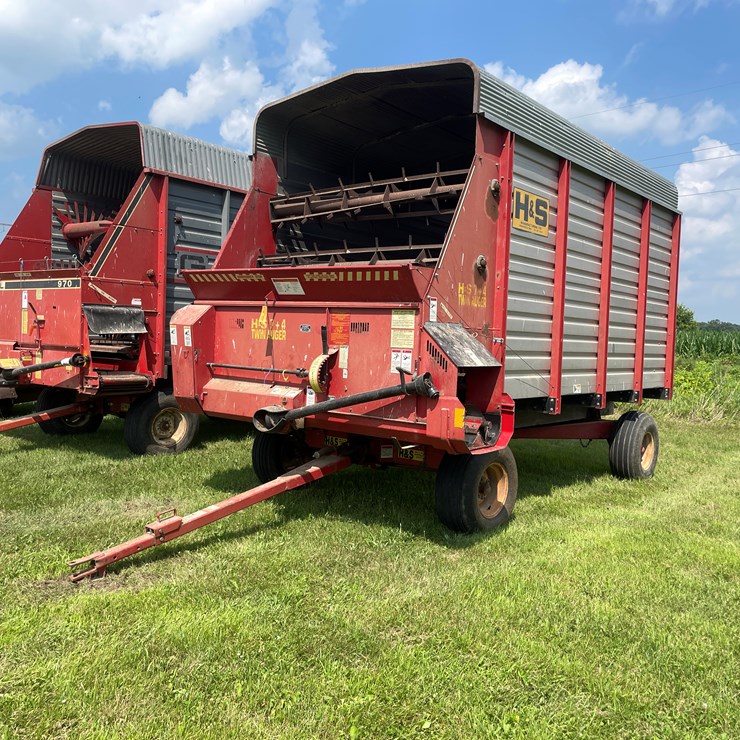 #1082 • H&S Chopper Box 7+4