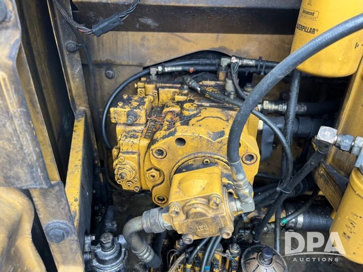 2005-caterpillar-312b-image-41