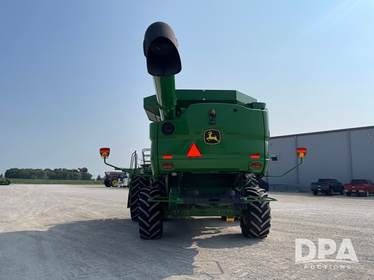 2016-john-deere-s690-image-14