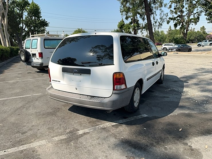 ford-windstar-image-4