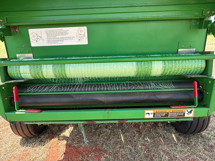 1998-john-deere-566-image-17