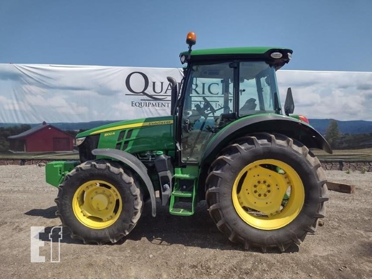 2017-john-deere-5100r-image-1