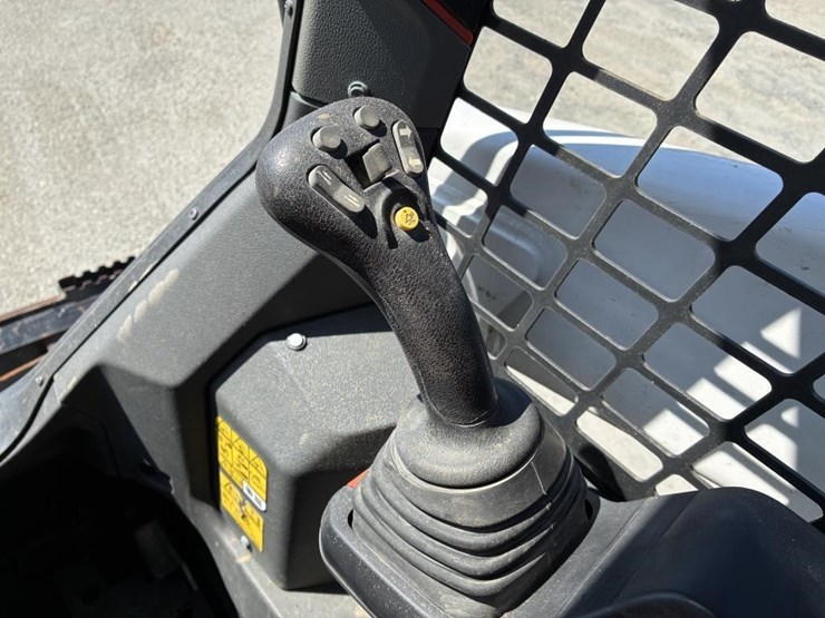 2023-bobcat-t66-image-15