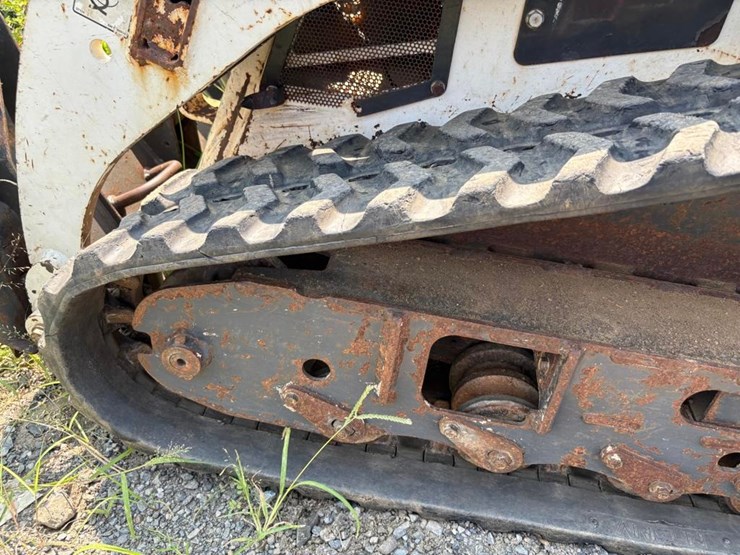2017-bobcat-mt85-image-13