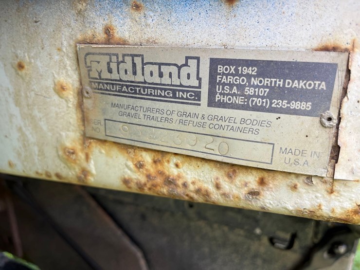 ford-l9000-image-40