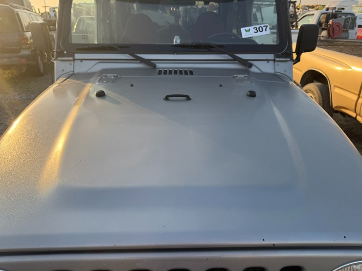 2000-jeep-wrangler-image-22