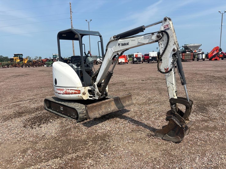 2007-bobcat-425g-image-2