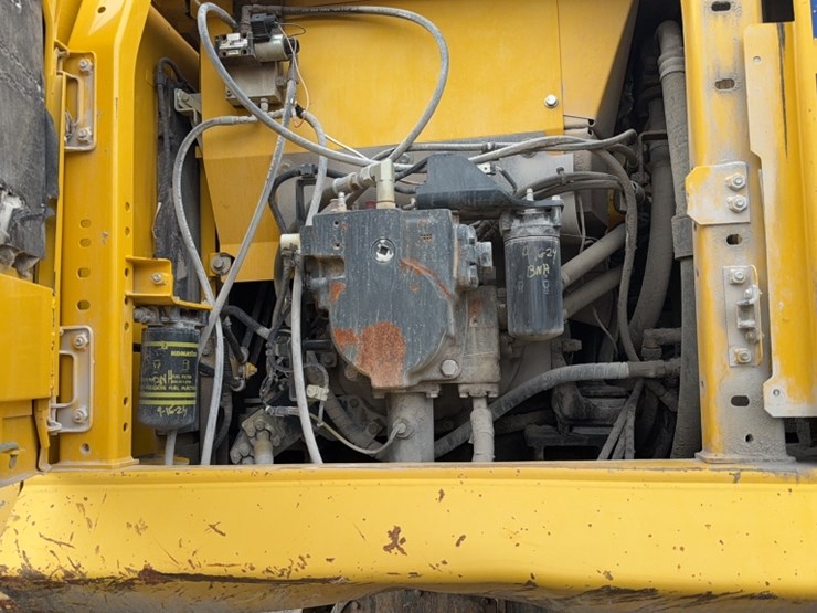 komatsu-pc290-lc-10-image-9