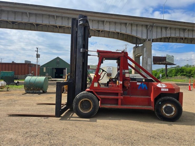 #2604-•-1987-taylor-tse-90-01-fork-lift-image-2
