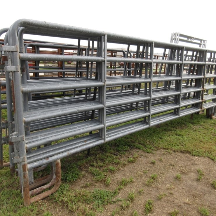 (4) HD 16' Pipe Gates