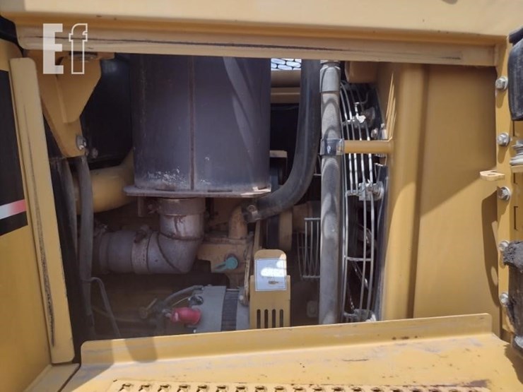 2006-caterpillar-953c-image-45