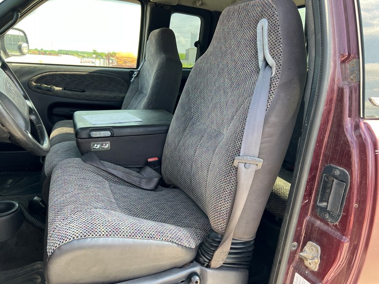 2001-dodge-ram-2500-image-9