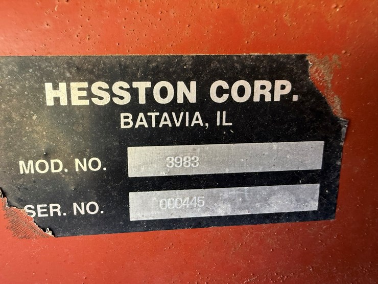 hesston-3983-image-19