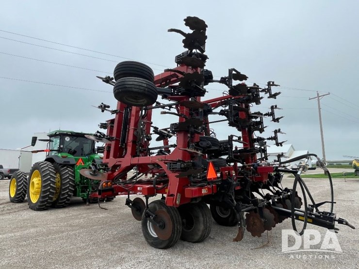 2016-caseih-940-nh3-tool-bar-(jn2532,-unit-561)-image-11