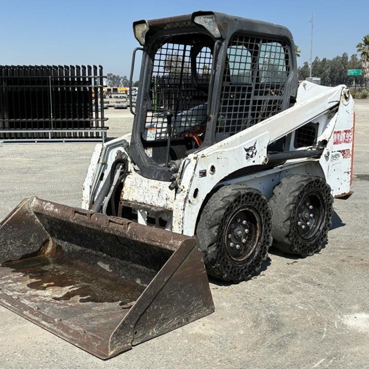 2017 BOBCAT S450