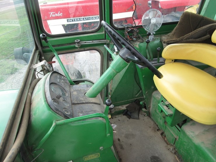 john-deere-4520-image-16