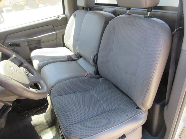 2005-dodge-ram-2500-image-8