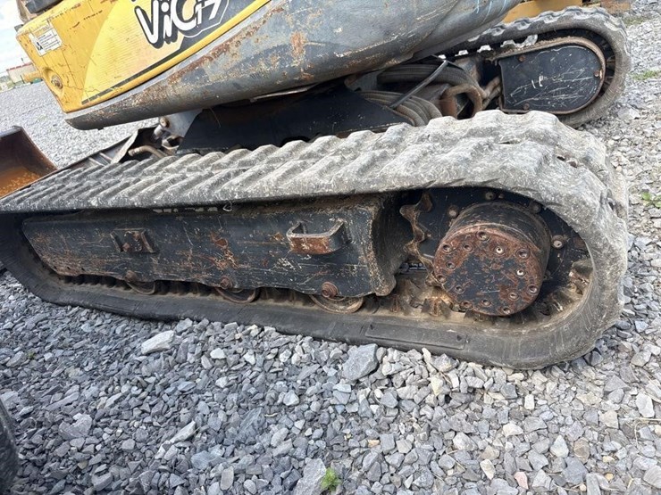 yanmar-v10-image-9
