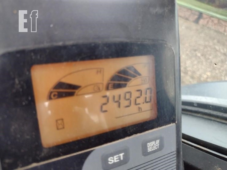 2007-deere-35d-image-6