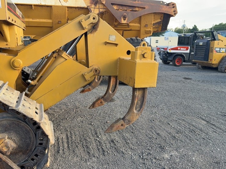 caterpillar-d6h-xr-image-11