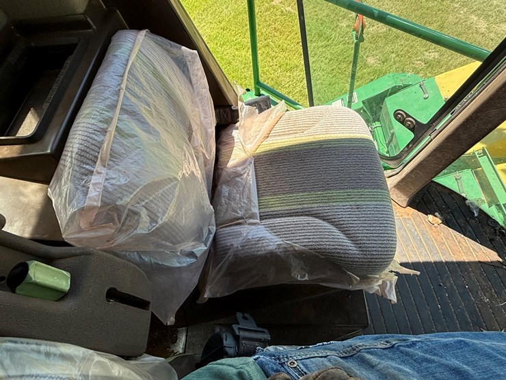 john-deere-7460-image-27