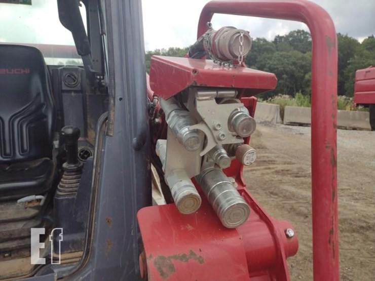 takeuchi-tl10v2-image-15