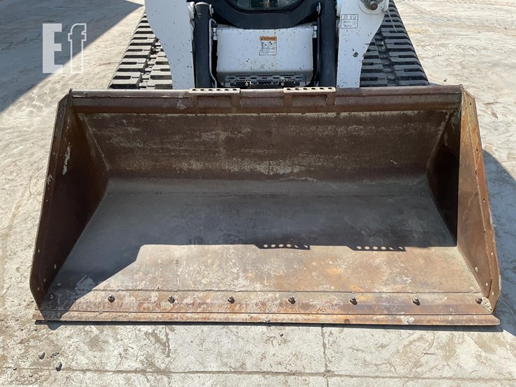 2022-bobcat-t770-image-11