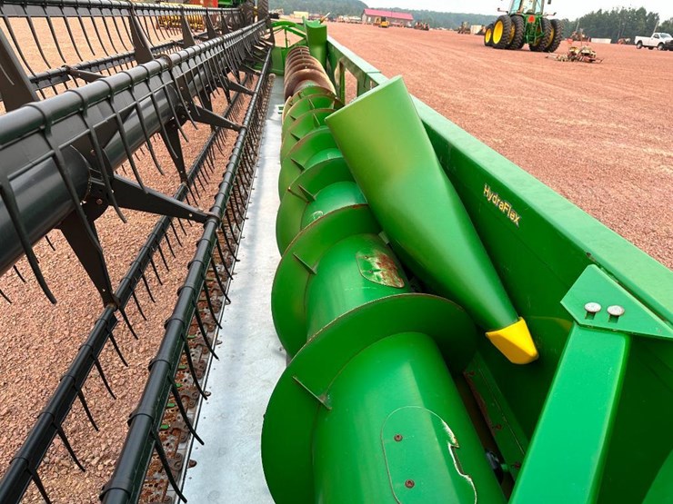 2009-john-deere-635f-image-21