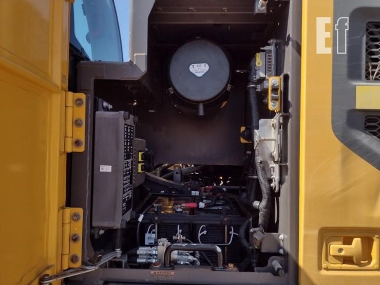 2018-volvo-ec250el-image-41