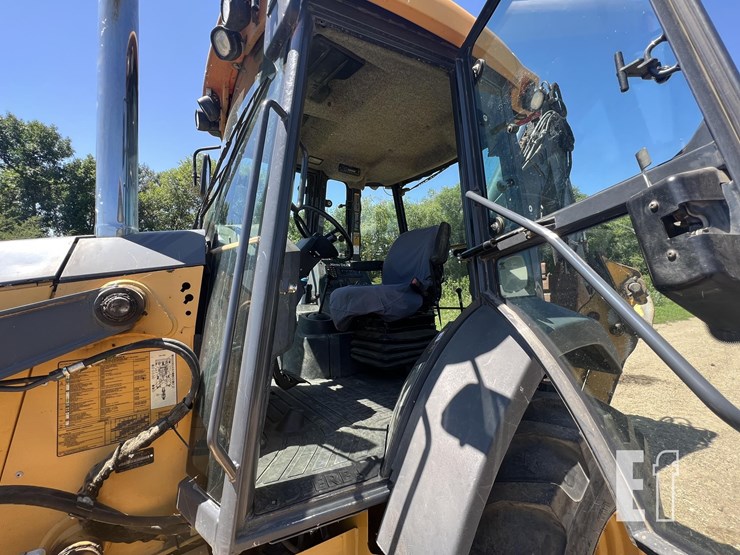 2013-deere-410k-image-15
