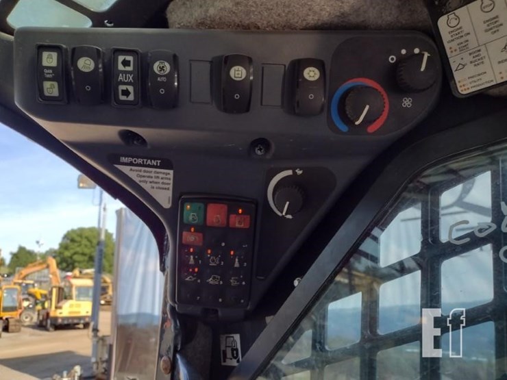 2022-deere-333g-image-8