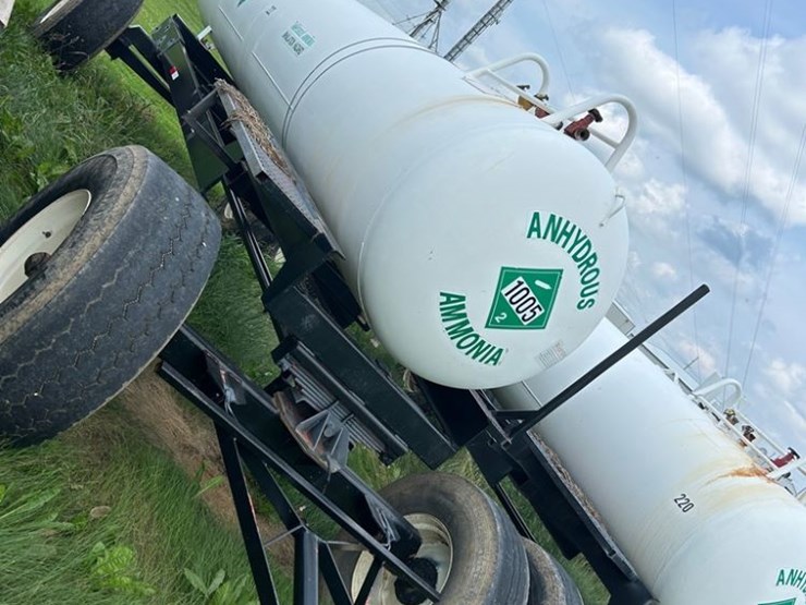 2010-nh3-nurse-tank-(dr11819-unit-222)-image-1