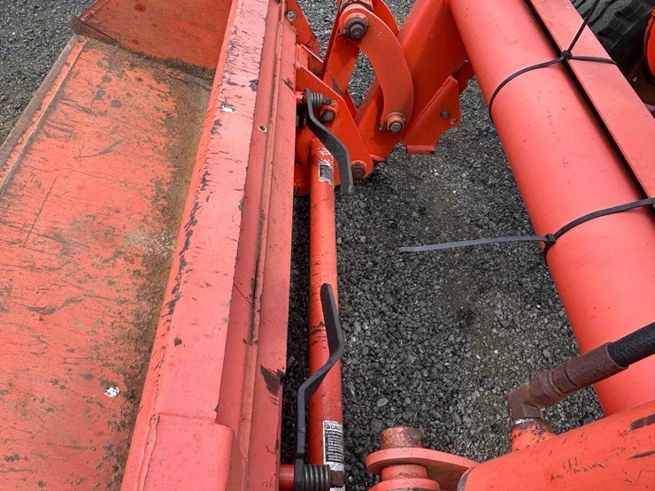 2007-kubota-m5040f-image-9