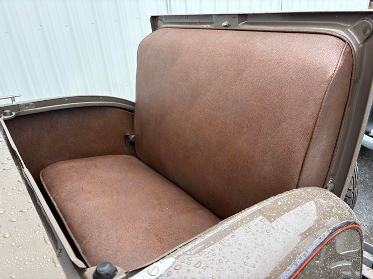 1929-ford-car-w/title-image-22