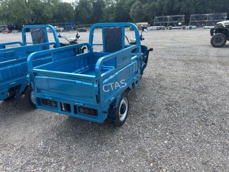 #7-•-electric-tricycle-w/-dump-bed---model:-iret13-image-3